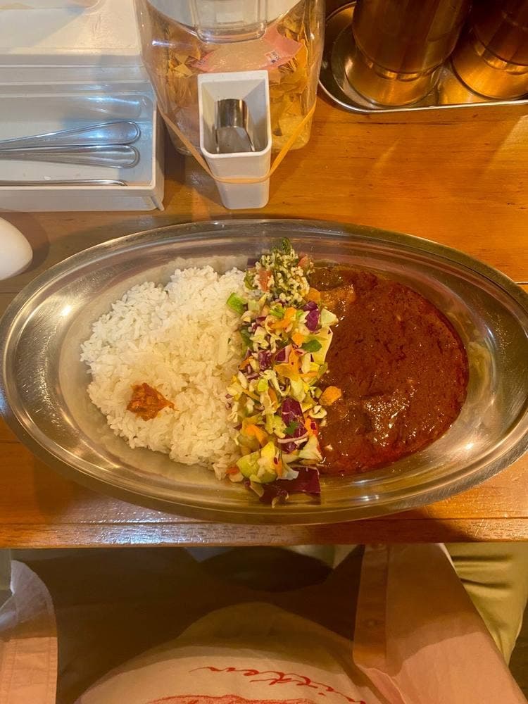 ポークビンダルー食べる副大統領