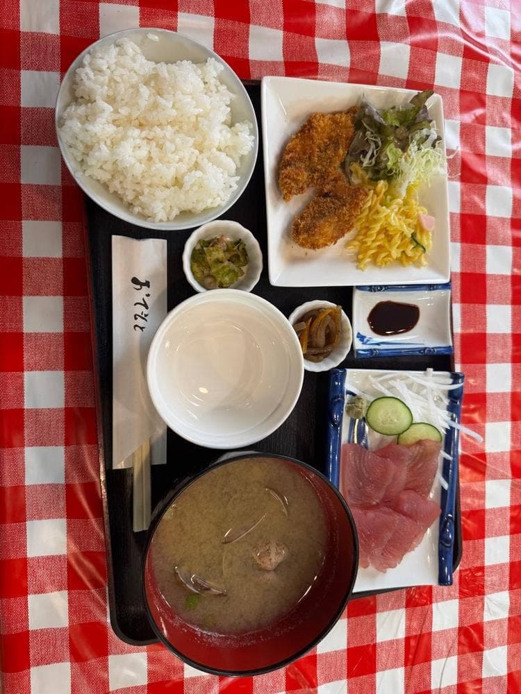 さかなや食堂