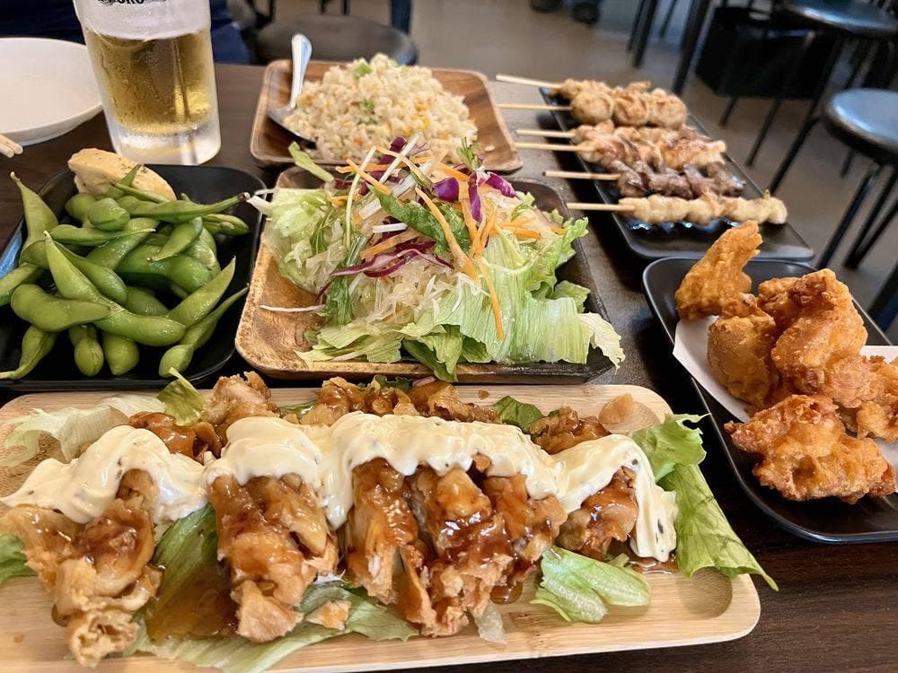 炭火焼鳥 串満 上野店