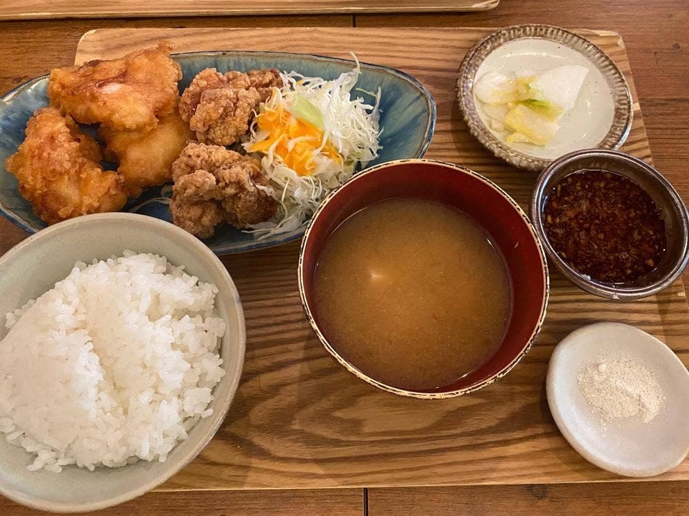 からあげ食堂 房総家