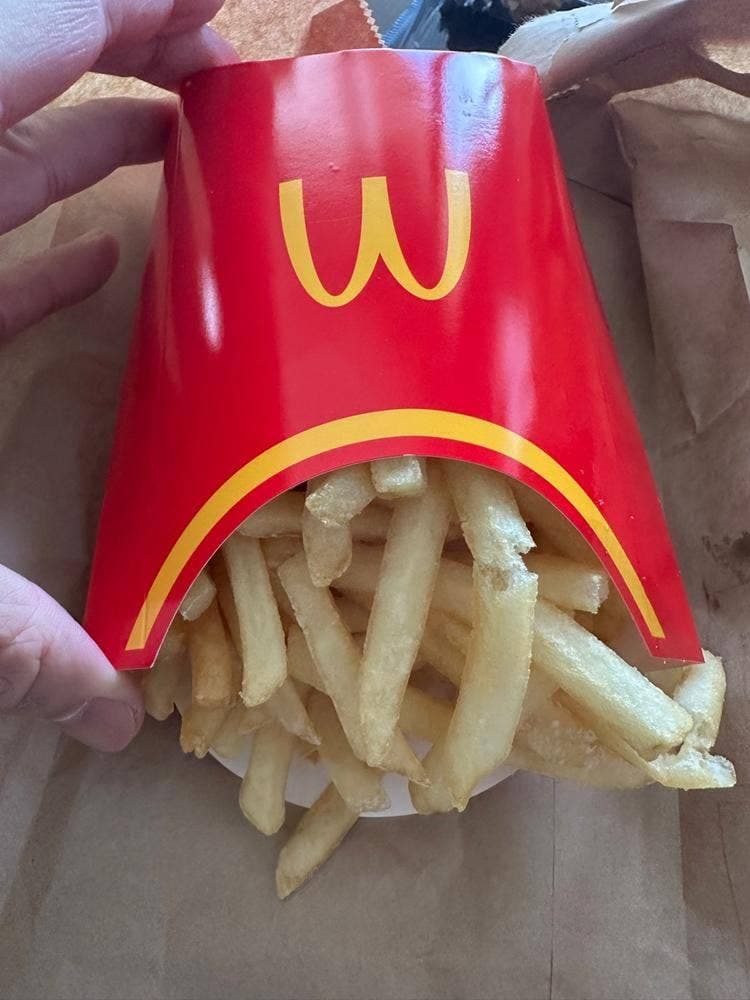 マクドナルド 姪浜サニー店
