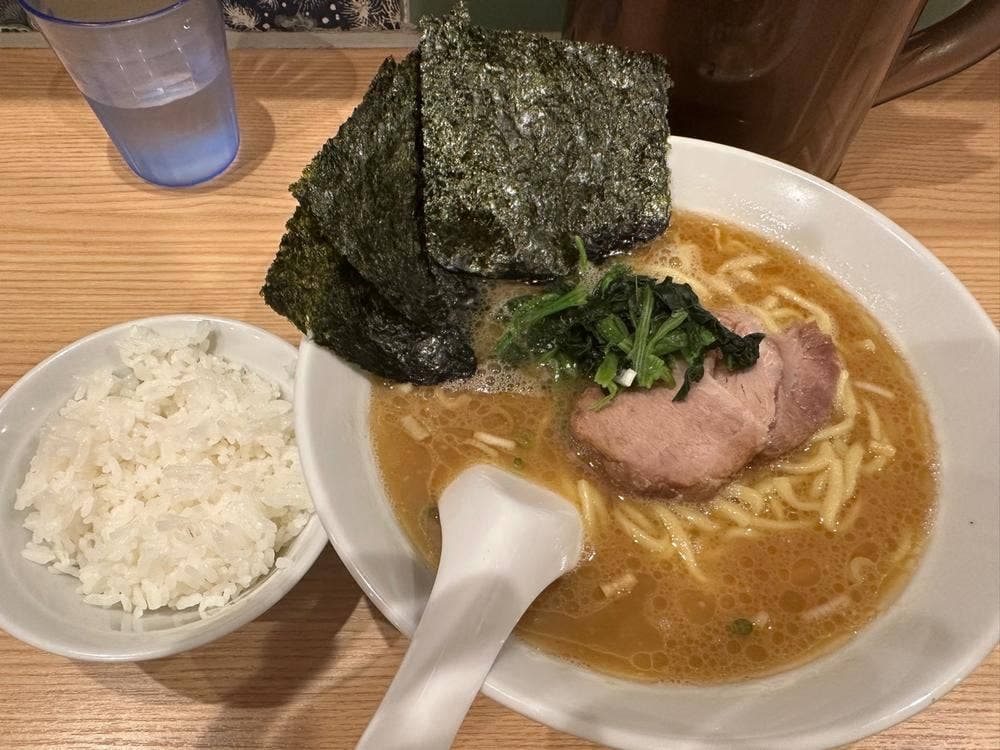 ラーメンモンタナ 秋葉原店
