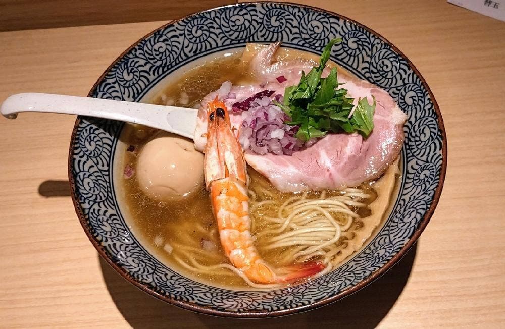 地鶏と伊勢海老 中華そば 頑