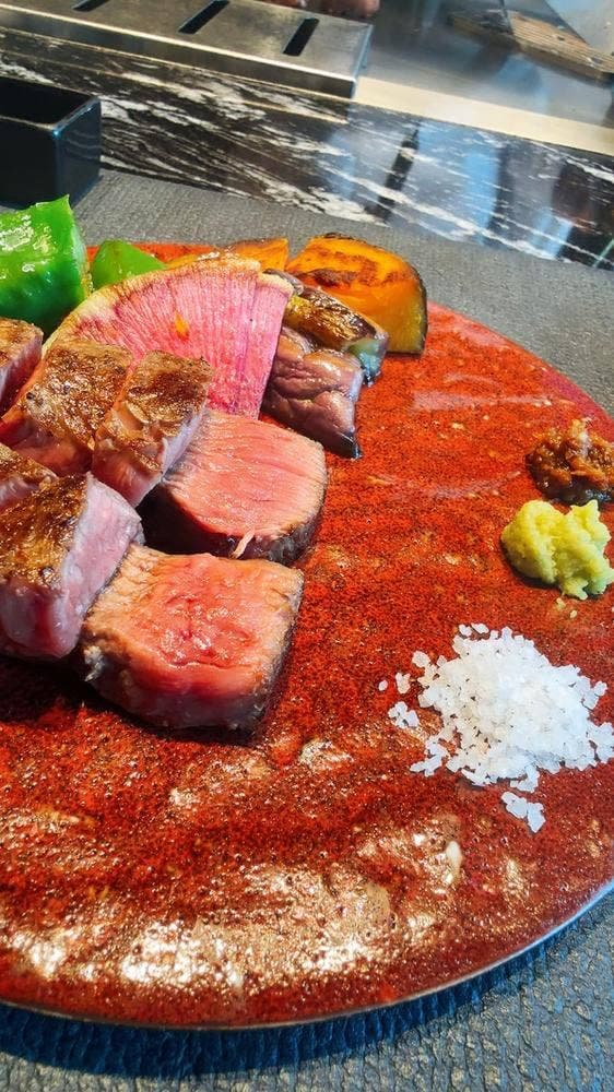 おちあいろうステーキハウス東京