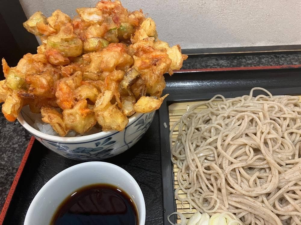 à la 麓屋