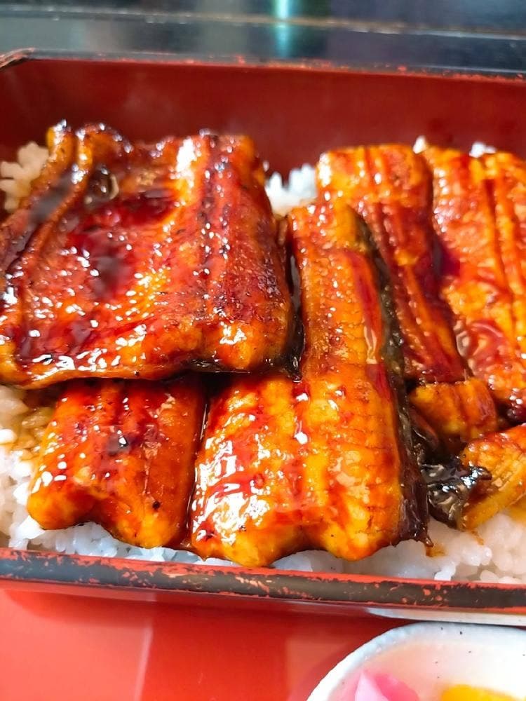 割烹寿司やまと