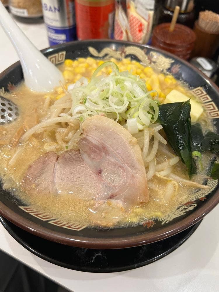 北海道らーめん みそ熊 新橋店