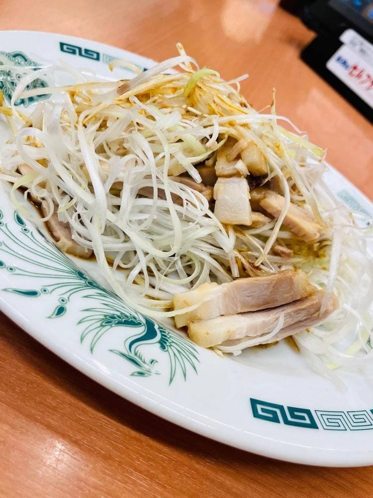 日高屋 新宿靖国通店