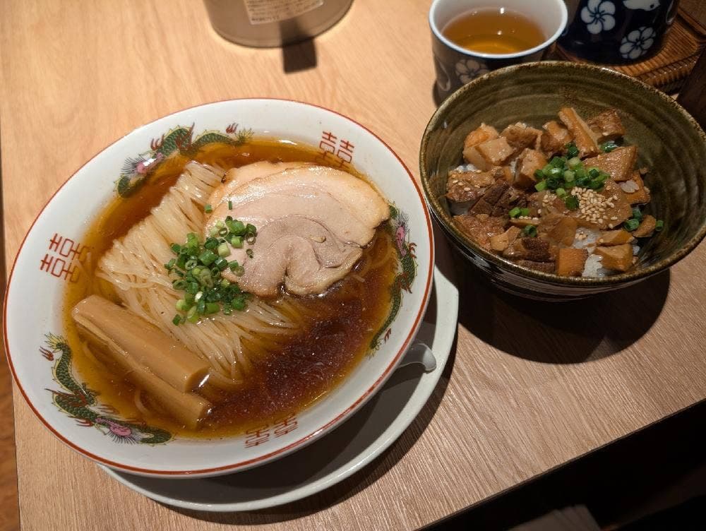 鯛塩そば 灯花 聖蹟桜ヶ丘SC店