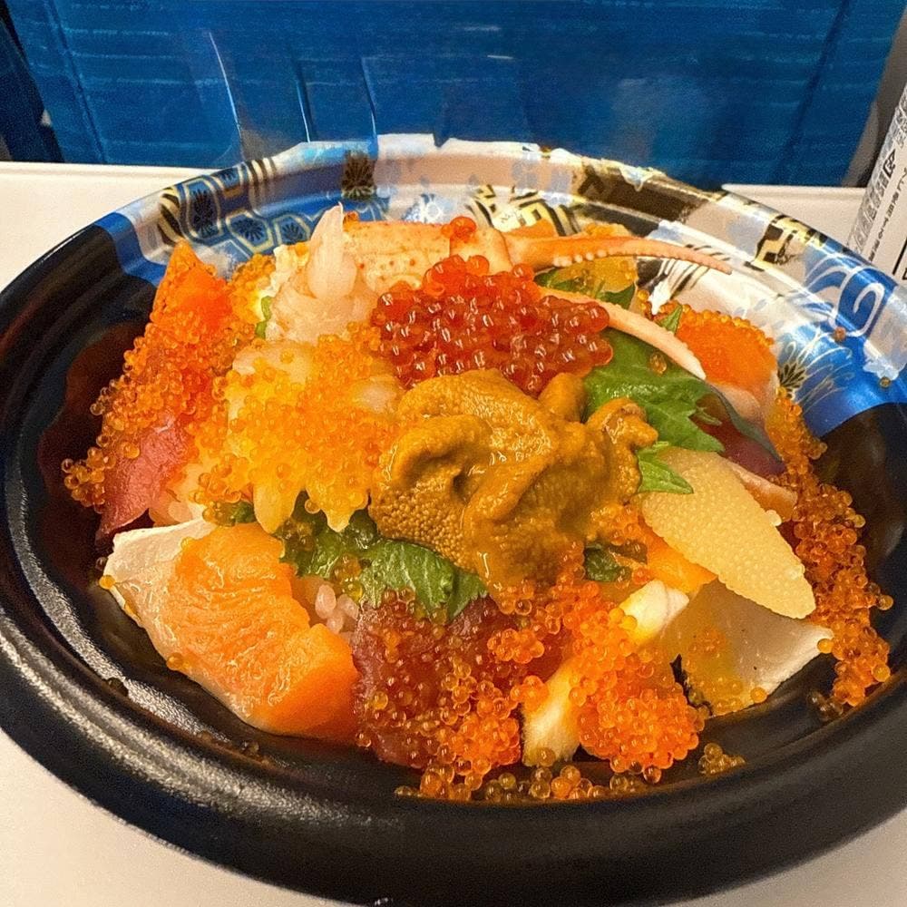 築地カイセンノドン