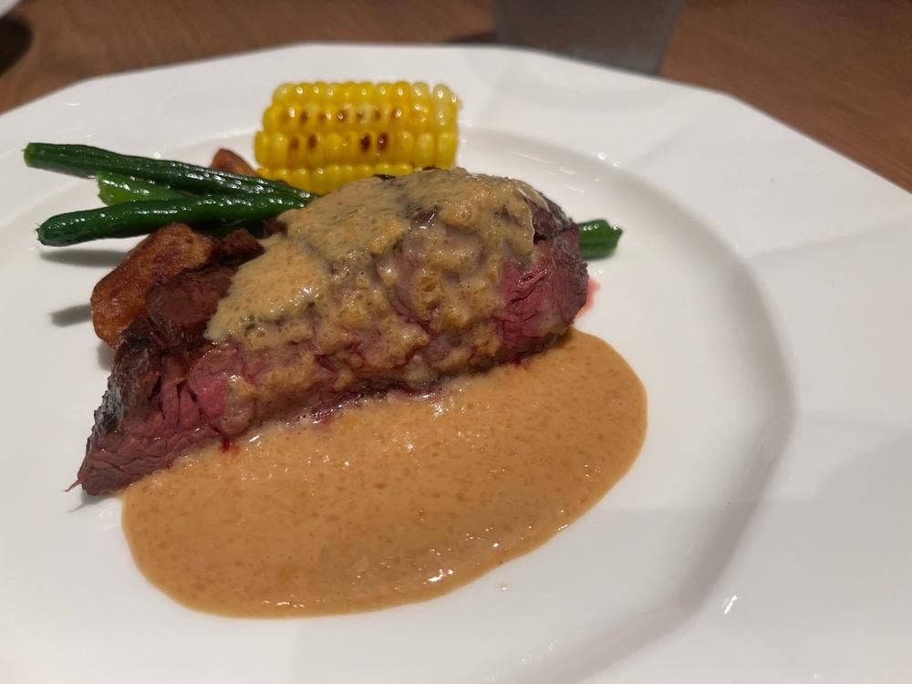 ダイニング&バー ラヴァロック 神谷町