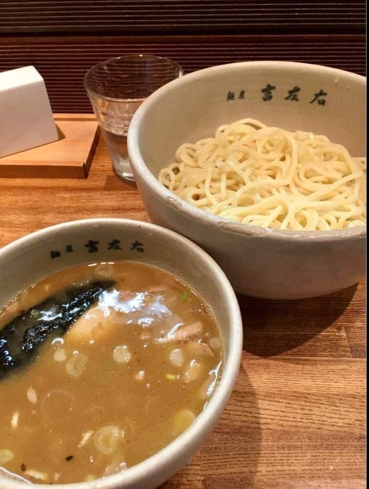 自家製麺 麺屋 吉左右