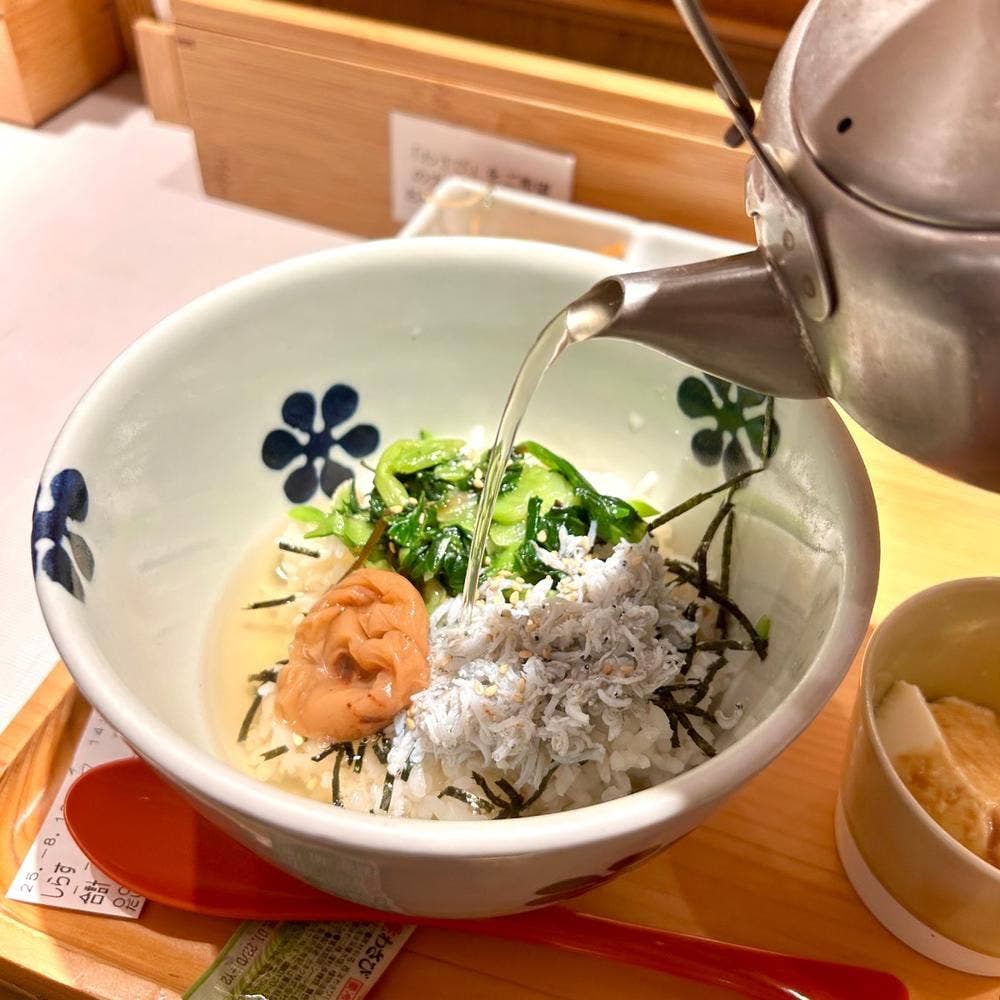 だし茶漬け えん エミオ池袋店