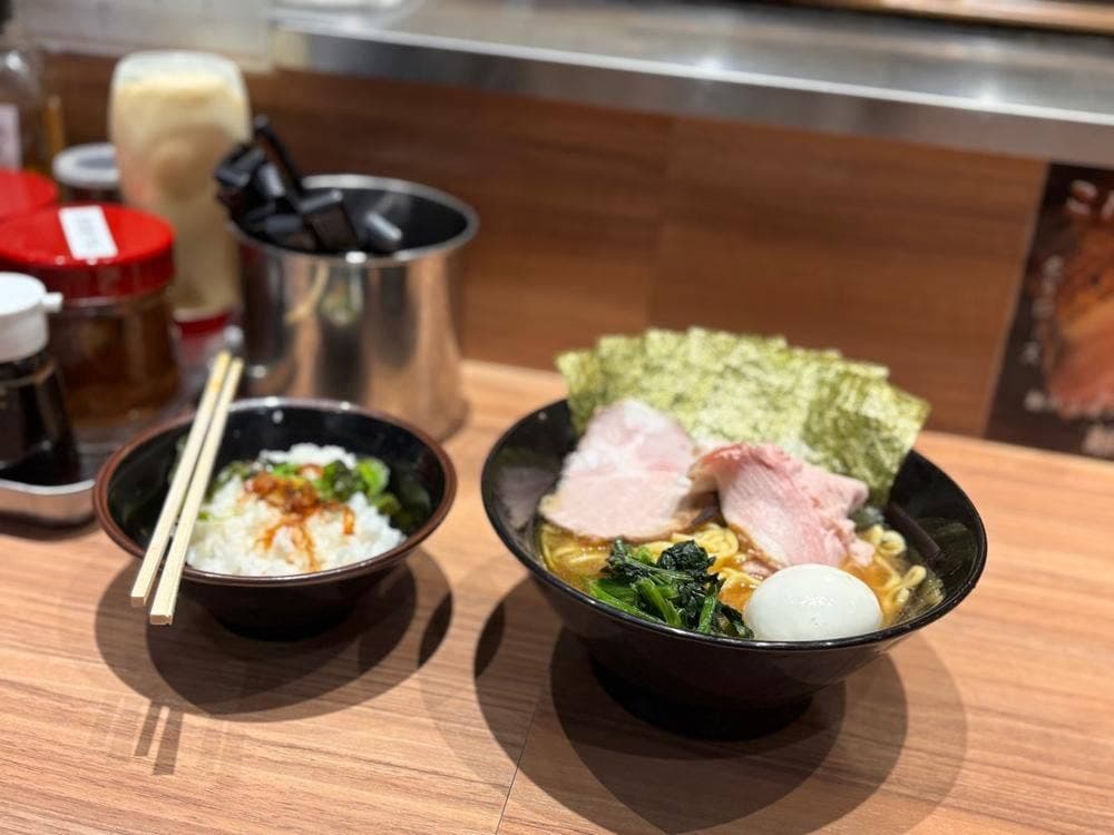 ラーメン武蔵家 HANARE