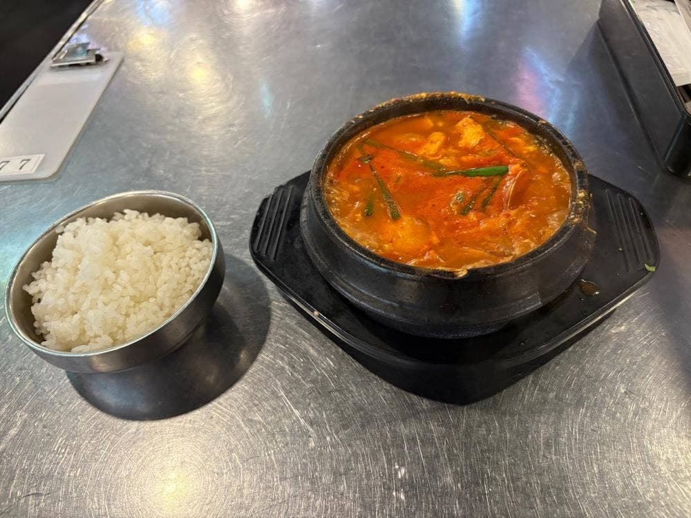 韓豚屋 池袋サンシャインシティ店