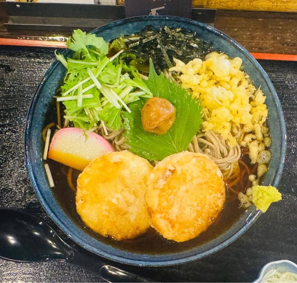 御食事処 曲屋