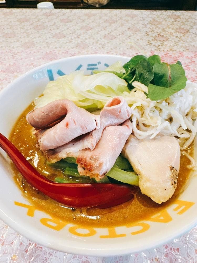 ハイデン.コッコFACTORY らーめん 凛々