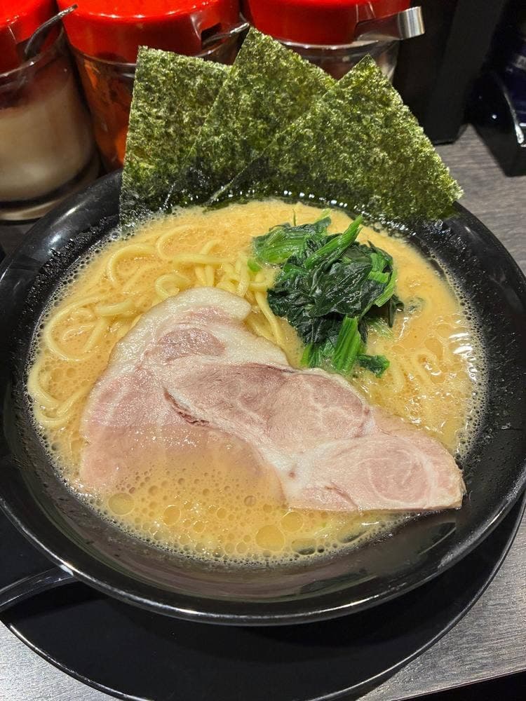 家系ラーメン 頂㐂家 京橋店