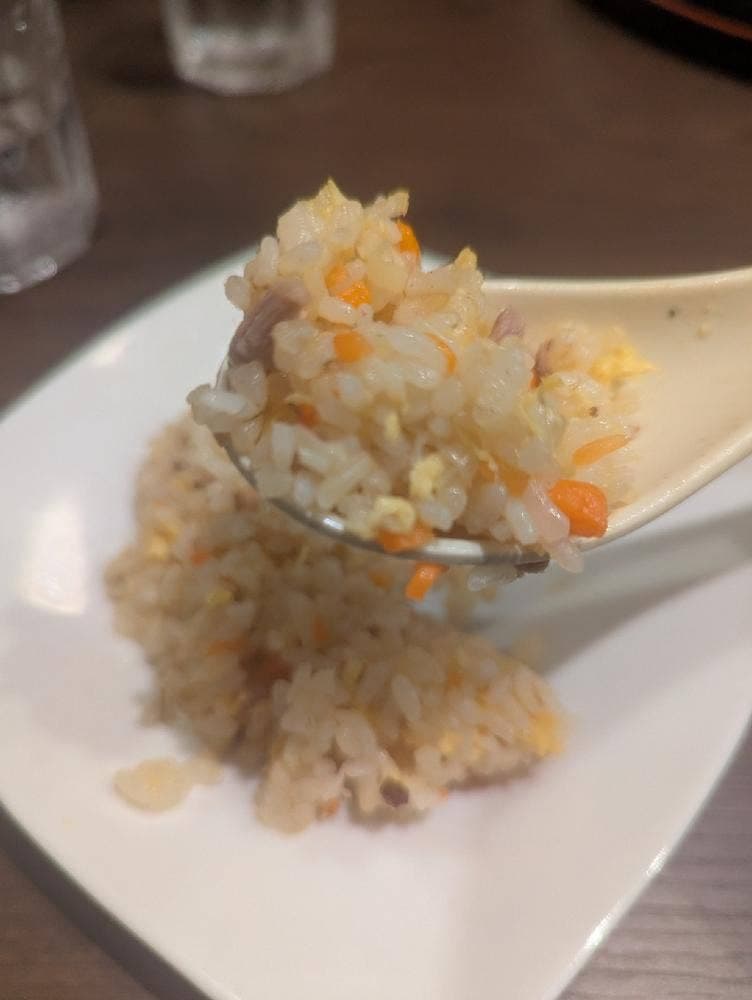 虎子担々汐留店