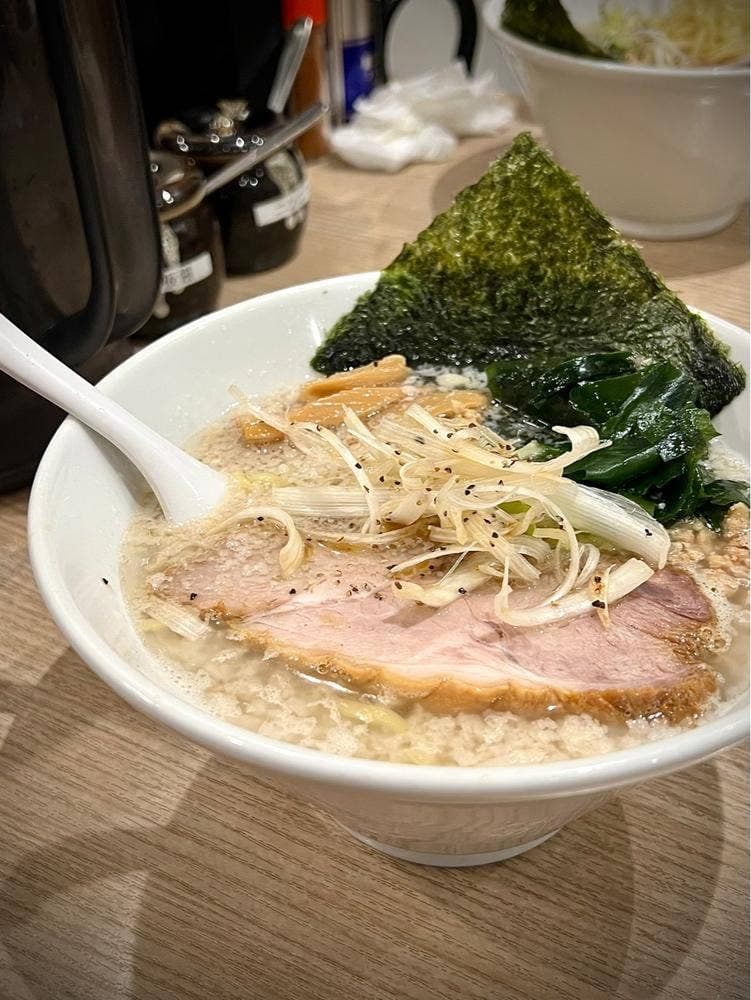 コッテリの塩らー麺専門店 MANNISH 日暮里店