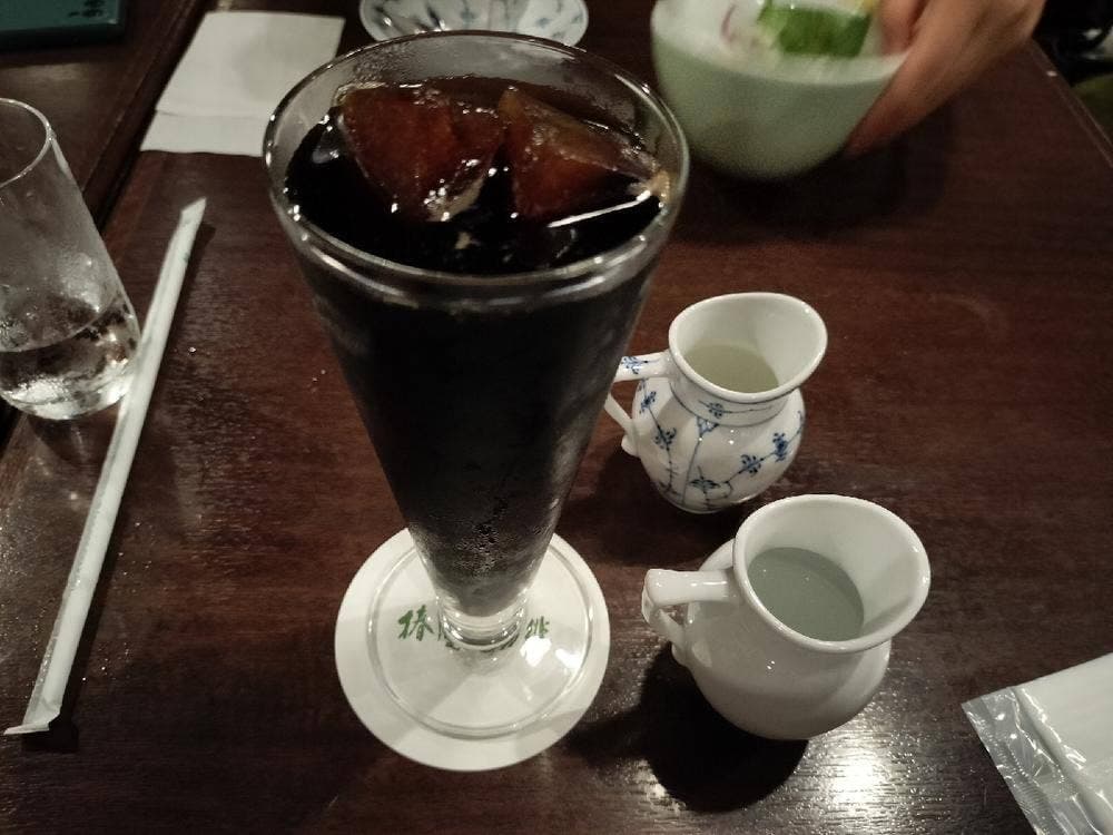 椿屋珈琲店 新宿ひがし離れ