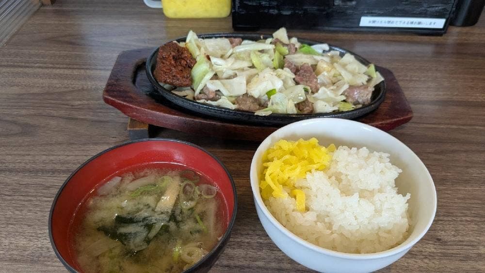 元祖博多ホルモン焼き よかろうもん