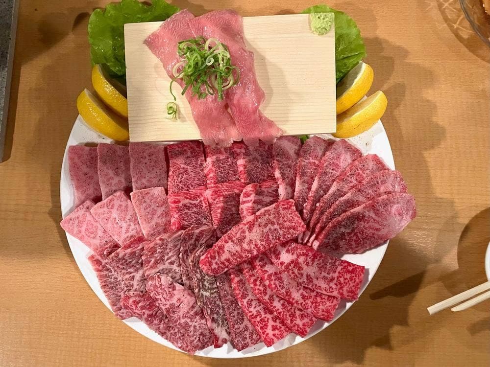炭火焼肉・石焼ビビンバ 勝っちゃん 西宮店