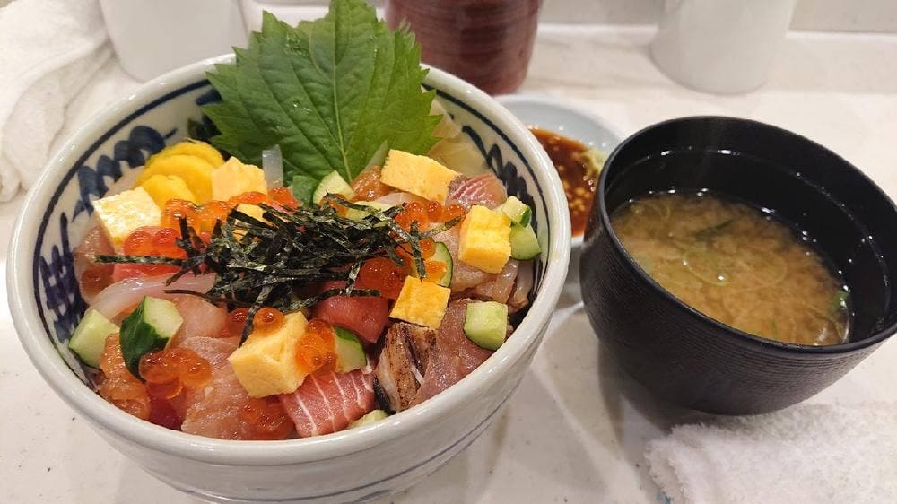 新橋しのだ寿司 蒲田西口店
