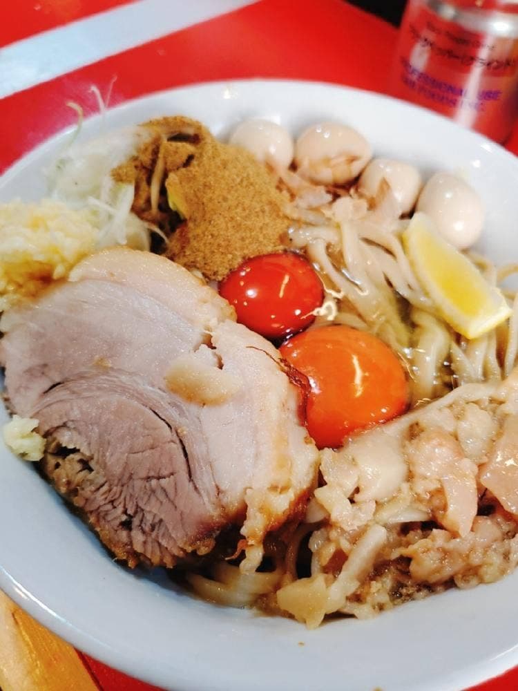 ラーメン鷹の目 北千住店