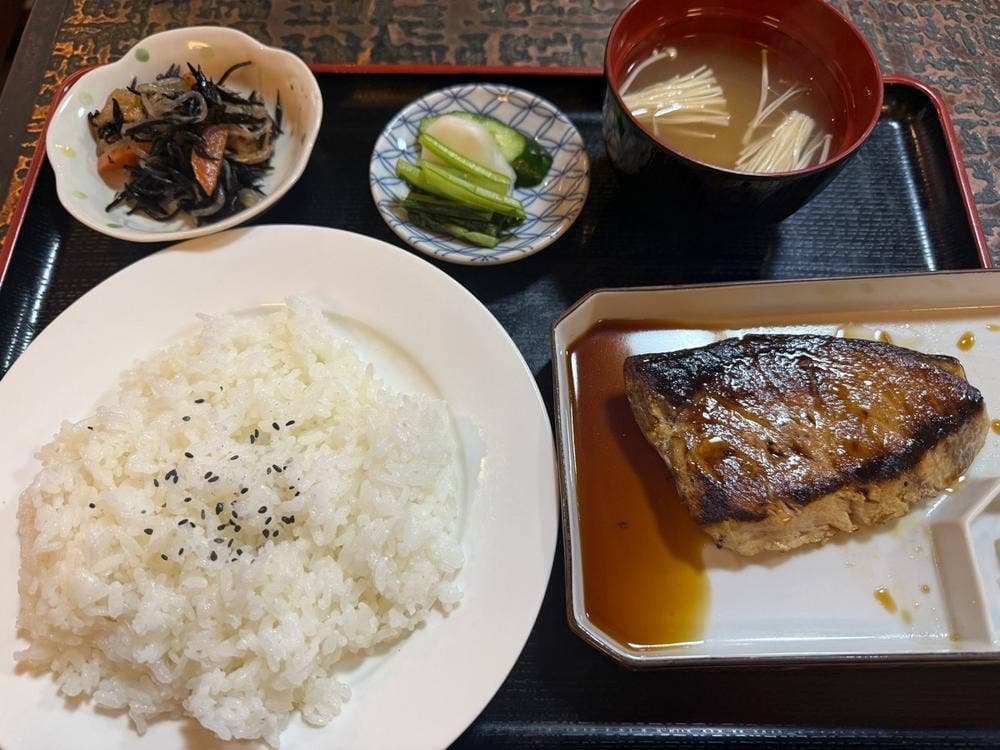 汀