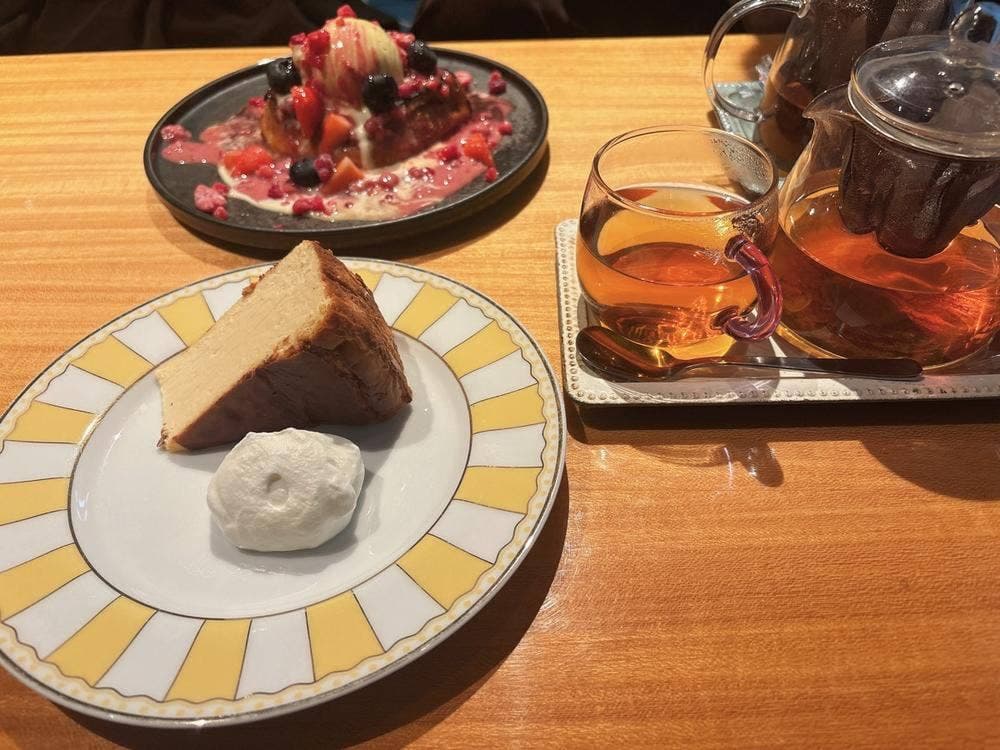 DUKE CAFE