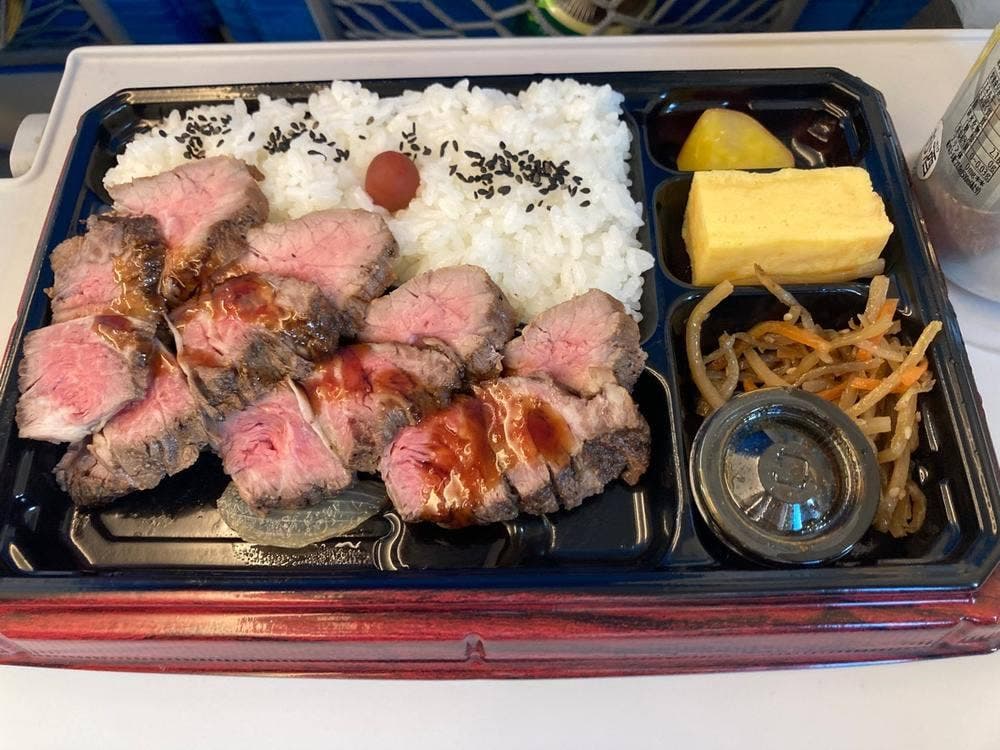 肉DELI 新横浜店