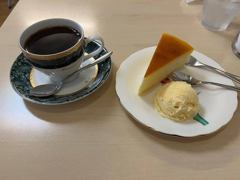 カフェ リオ
