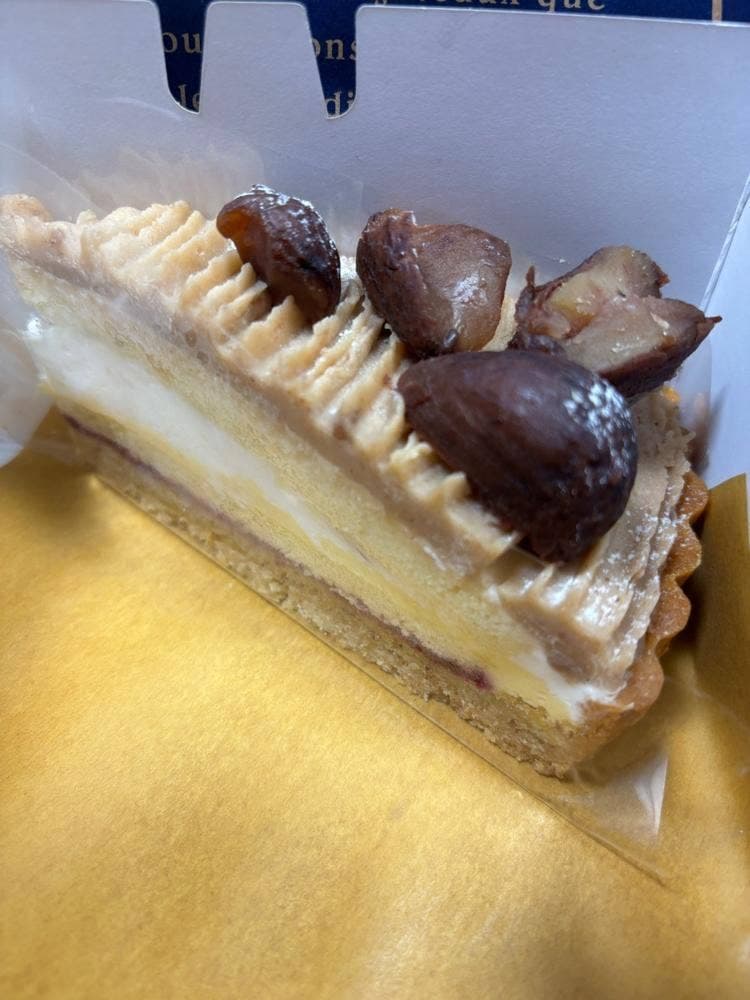 ア・ラ・カンパーニュ 阪神スクラ三宮店