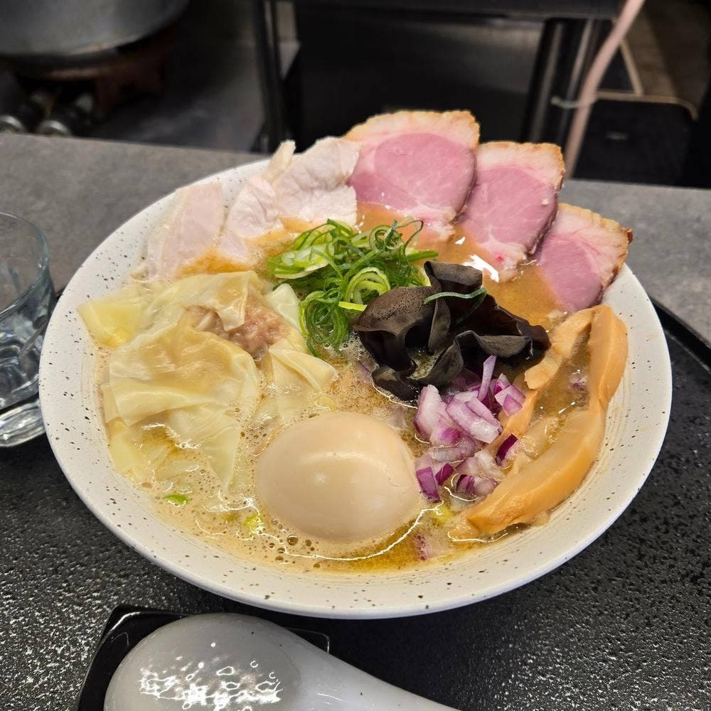 そめいよしの