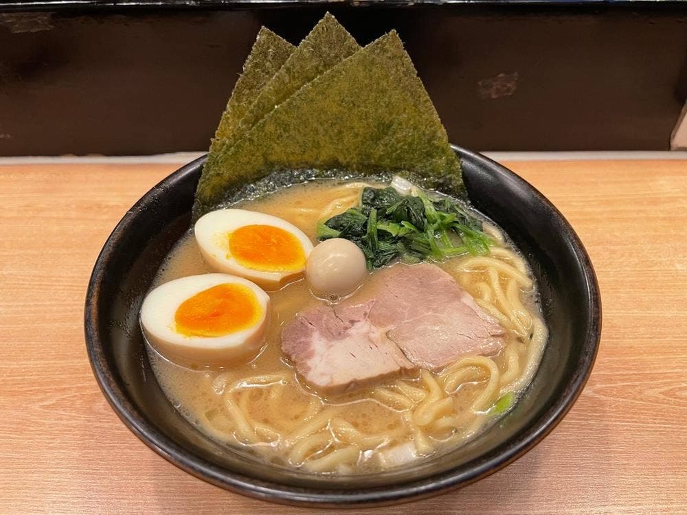 横浜家系ラーメン 釜利家