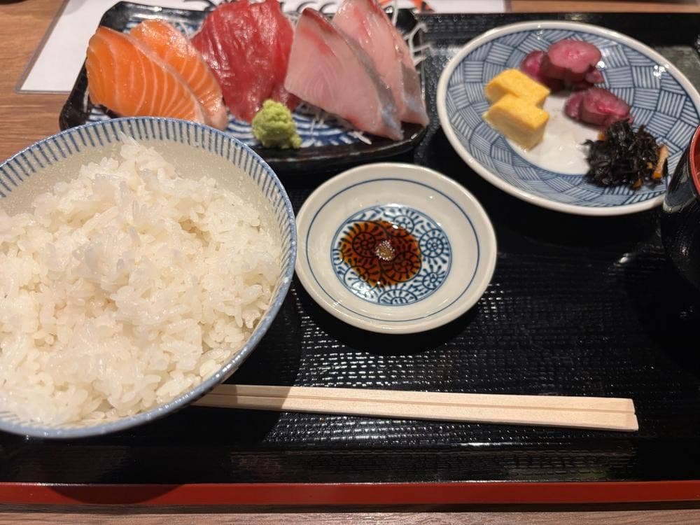 海鮮スタンド マグローさん 小虎小路店