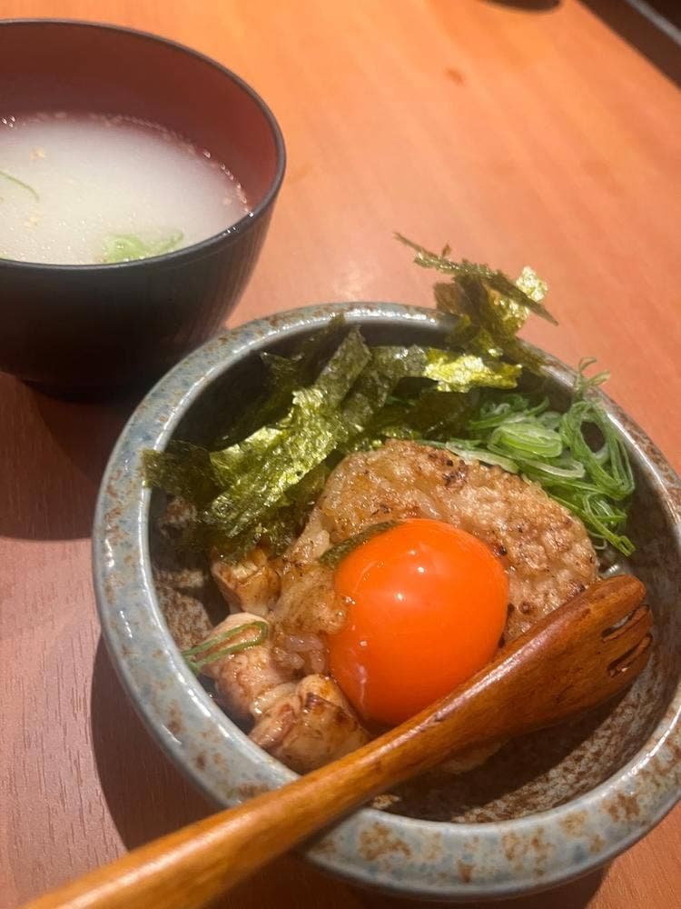 炭火焼鳥 真骨鳥 みのおキューズモール店