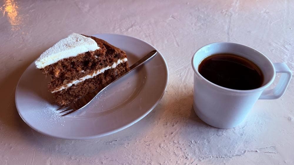 ARCHI coffee and wine