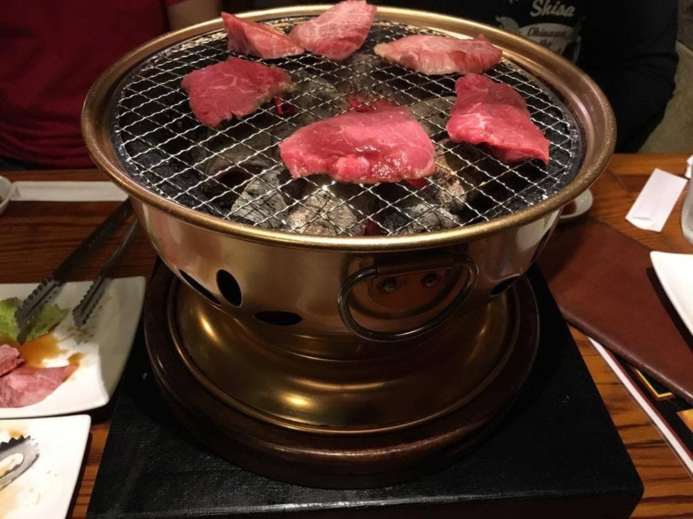 炭火焼肉 平和苑