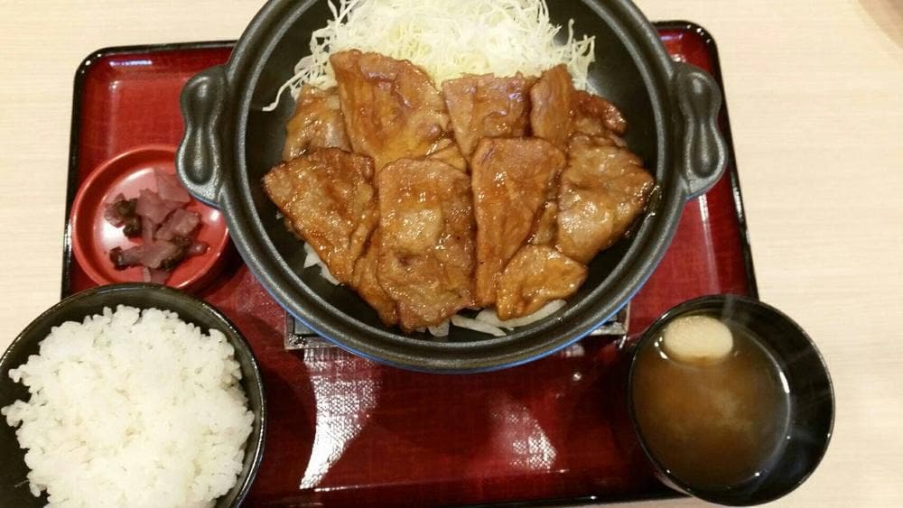 れすとらん四六時中 三川店