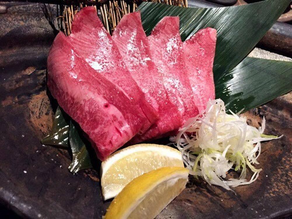 地鶏溶岩焼き 桜島 新宿東口店