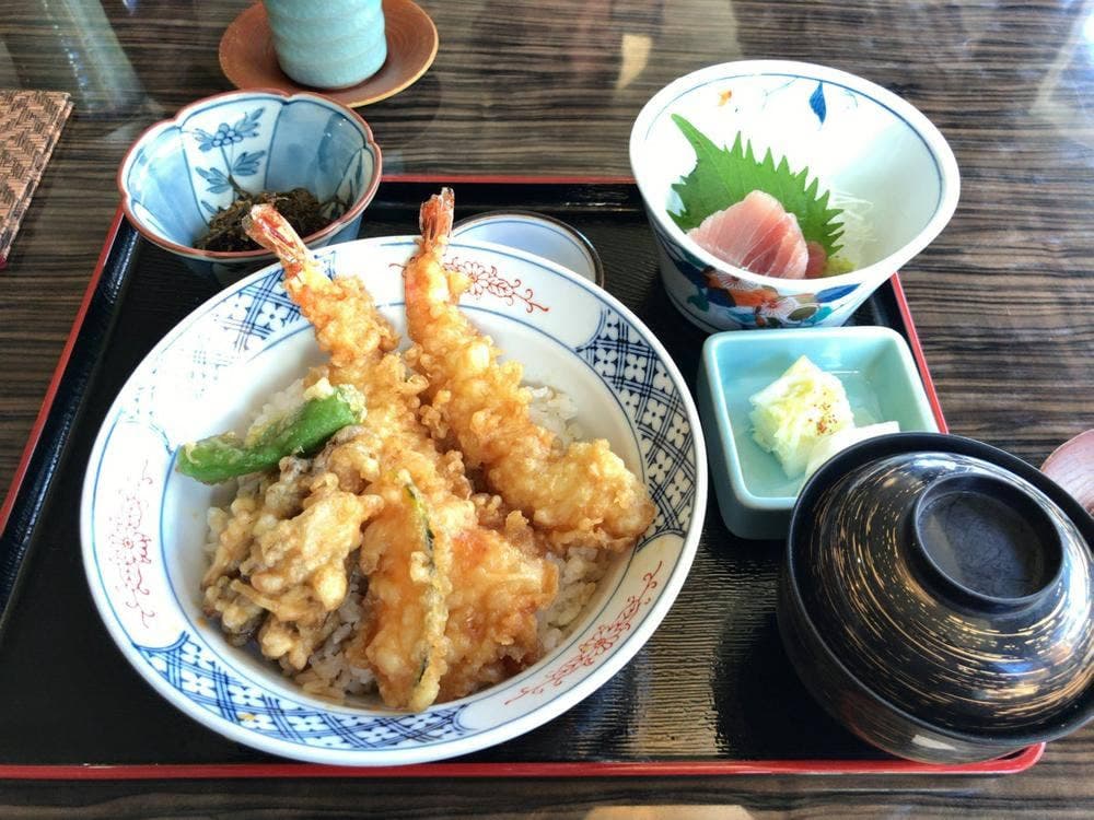 割烹やまもと