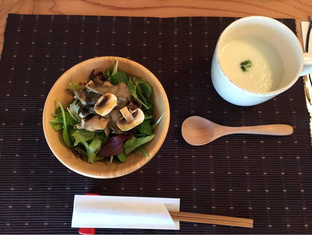 Natural cafeDining & Take out畑