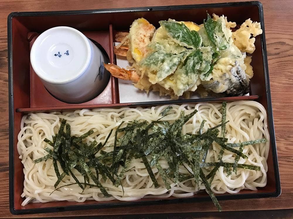丸金食堂
