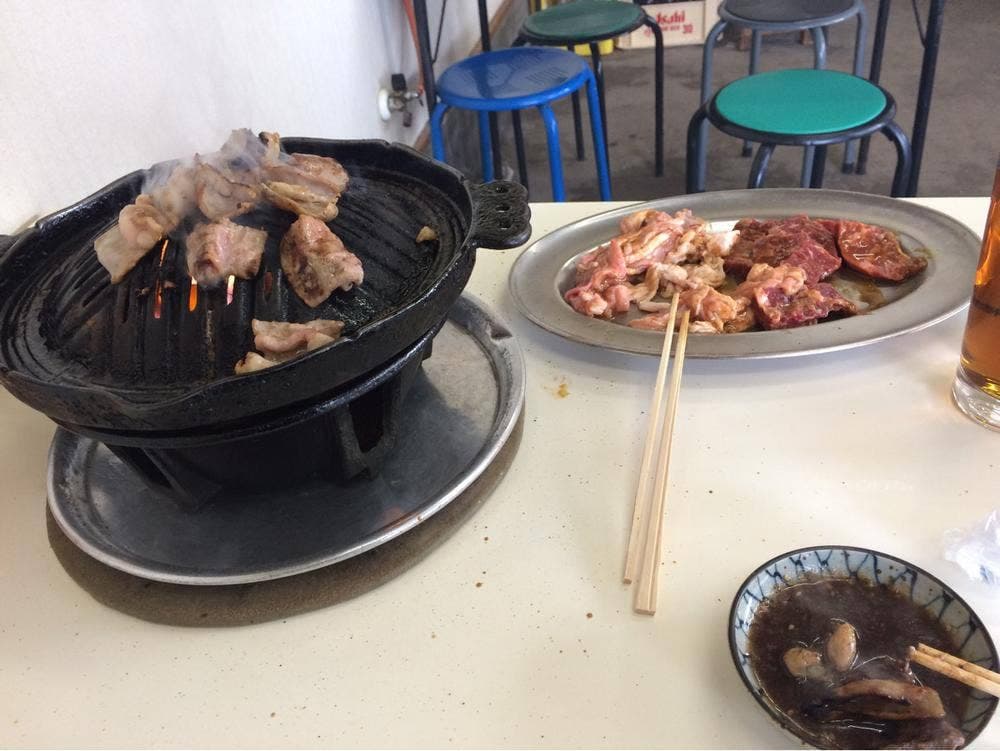 ホルモン焼肉 なじみや支店