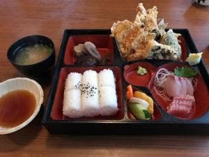 たなか食堂