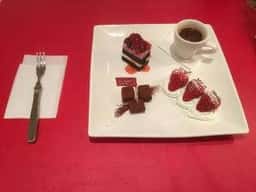PLANET CAFE