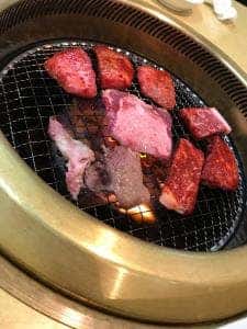 焼肉とらじ
