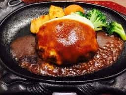 フォルクス 博多駅南店